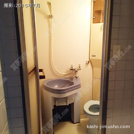 貸室内トイレ(参照：801号室)