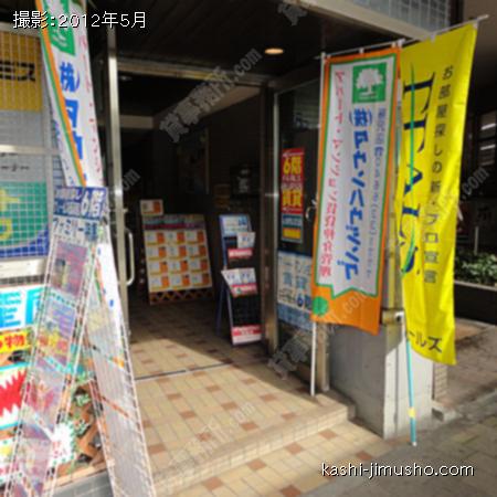 ビル入口 ビル入口