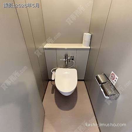 男性トイレ