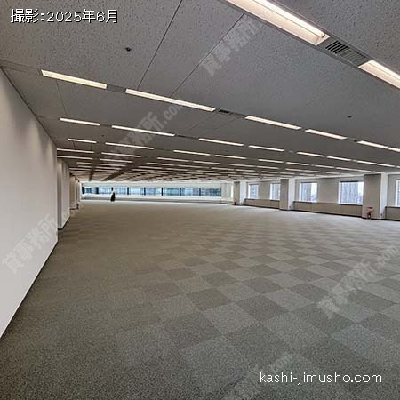 貸室内(17階西館248.19坪)