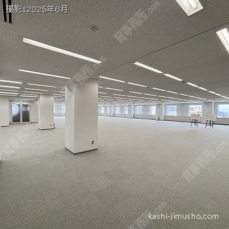 貸室内(10階東館320.05坪)
