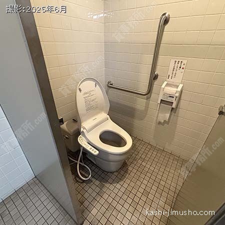 男性トイレ
