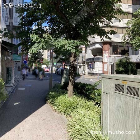 前面道路(尾上町通り) 前面道路(尾上町通り)