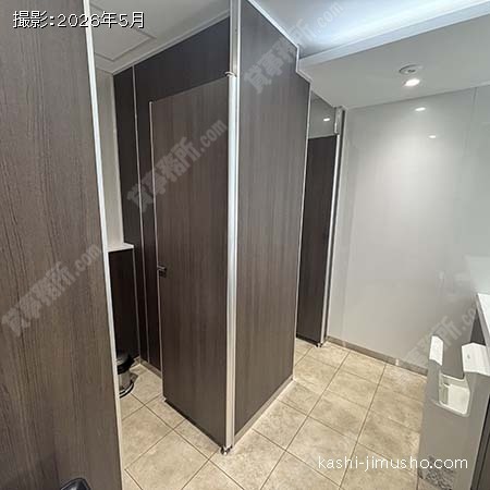 女性トイレ 女性トイレ