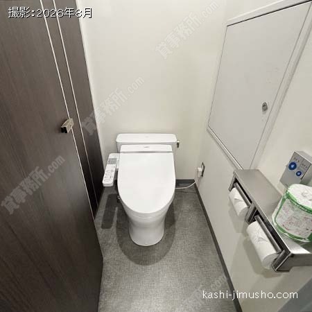 男性トイレ 男性トイレ