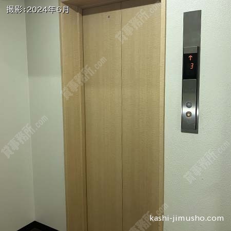 貸室階エレベーター