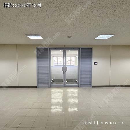 貸室入口 貸室入口