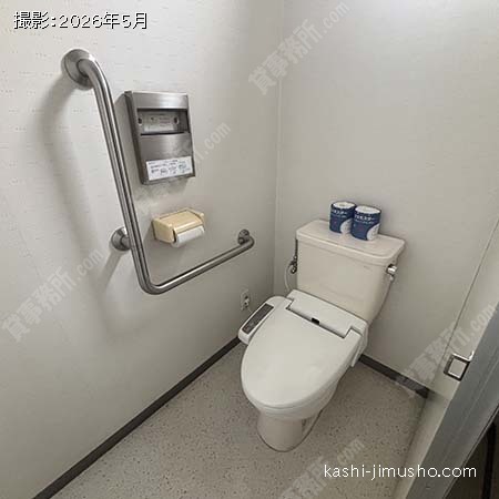 男性トイレ 男性トイレ