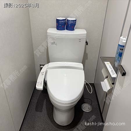男性トイレ