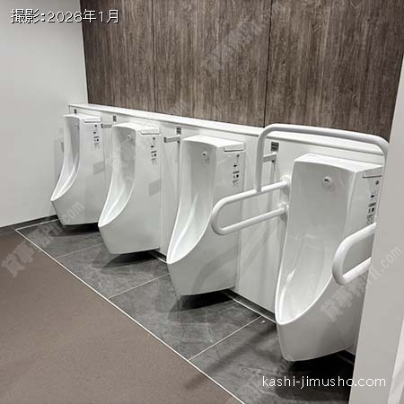 男性トイレ 男性トイレ