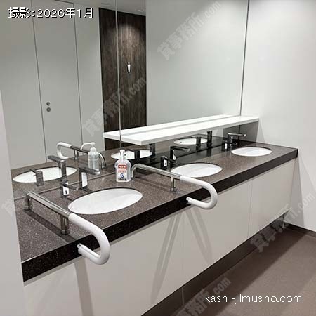 男性トイレ 男性トイレ