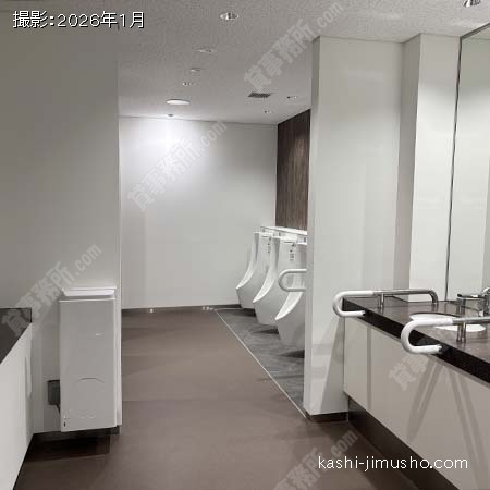 男性トイレ 男性トイレ