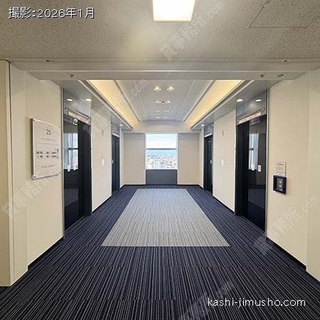 貸室階エレベーターホール 貸室階エレベーターホール