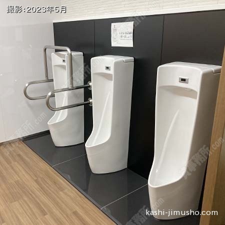男性トイレ 男性トイレ