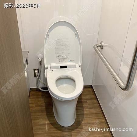 男性トイレ 男性トイレ