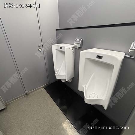 男性トイレ 男性トイレ