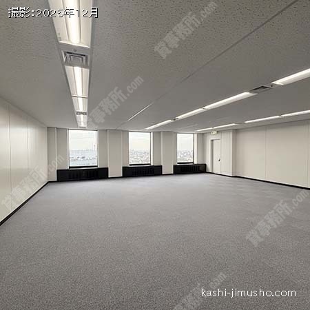 貸室内(21階29.98坪)