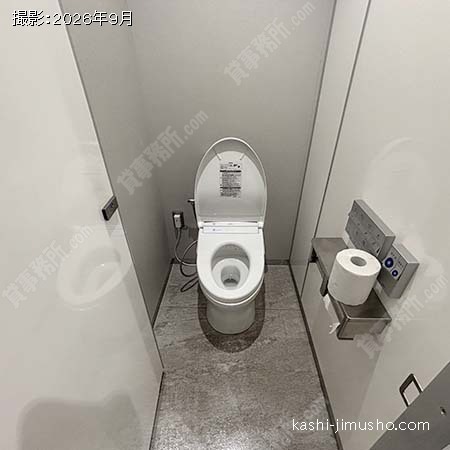 男性トイレ