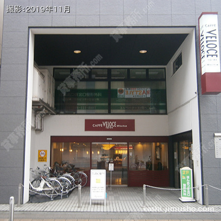 ビル前面