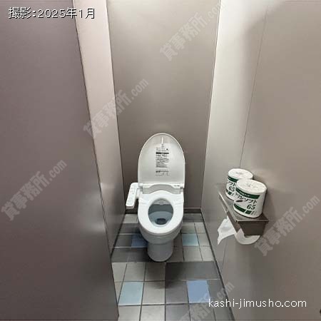 男性トイレ