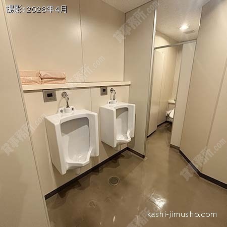 男性トイレ