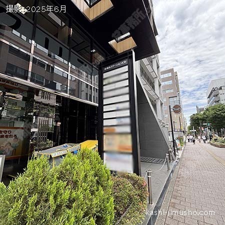 テナント案内板