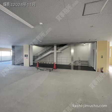 貸室内(3階)