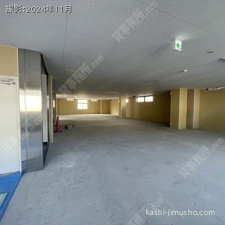 貸室内(3階)
