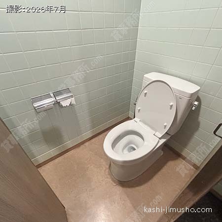 男性トイレ 男性トイレ