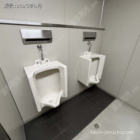 男性トイレ