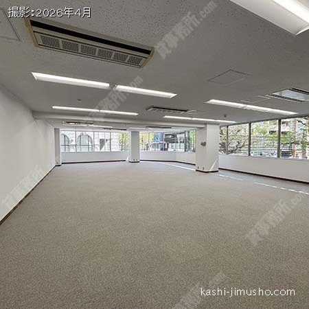 貸室内(2階37.73坪)