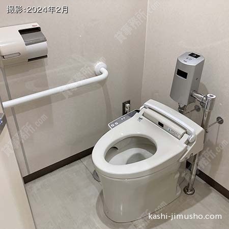 男性トイレ