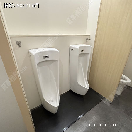 男性トイレ