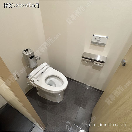 男性トイレ