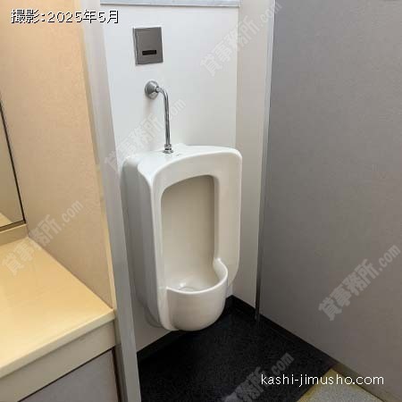 男性トイレ