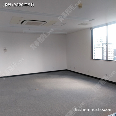 貸室内(8階A号室）