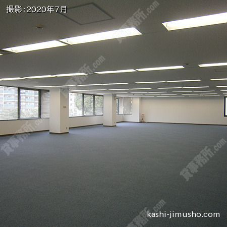 貸室内(2階82.65坪）