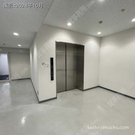 エレベーター