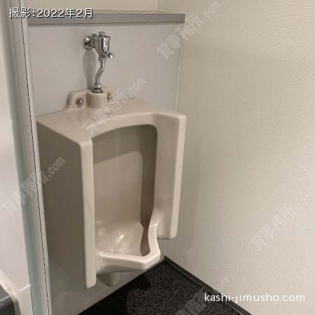 男性トイレ