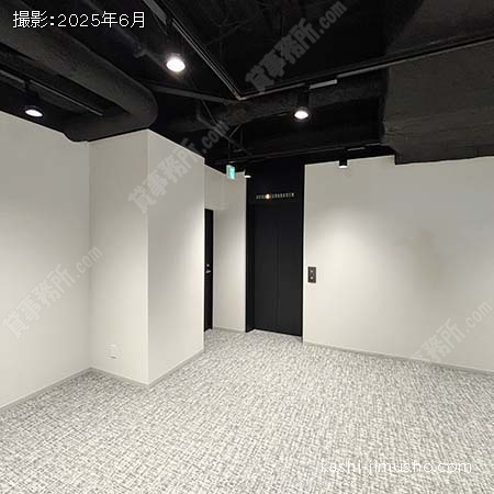 貸室内(8階)