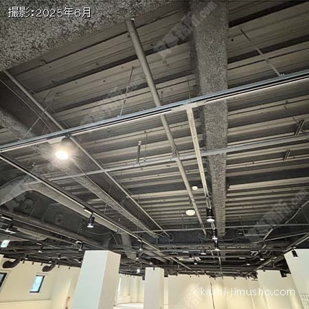 天井(8階)