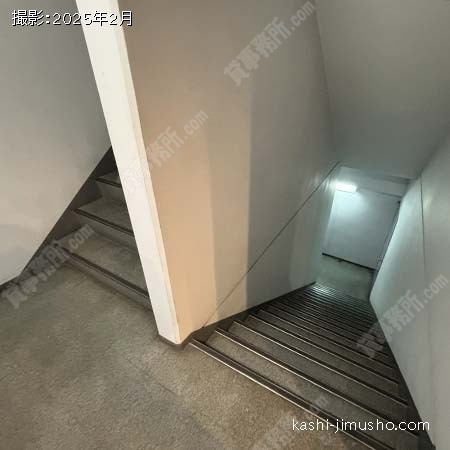 共用階段