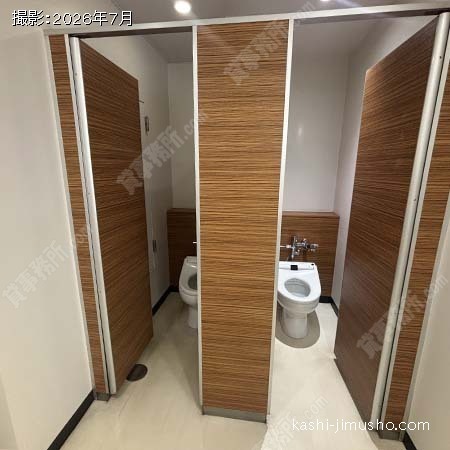 男性トイレ 男性トイレ