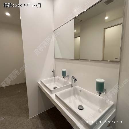 男性トイレ 男性トイレ