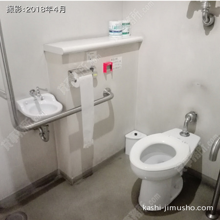 多目的トイレ