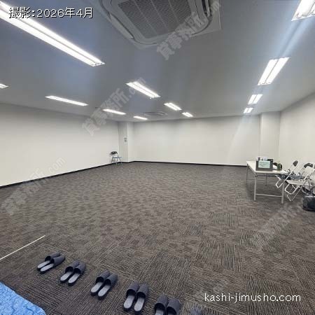 貸室入口(6階A区画)