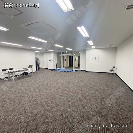 貸室入口(6階A区画)