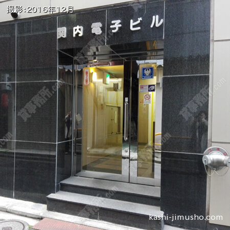 ビル入口