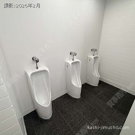 男性トイレ 男性トイレ