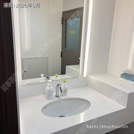 女性トイレ 女性トイレ